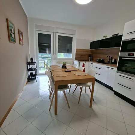 Apartament Via Roma 97 *