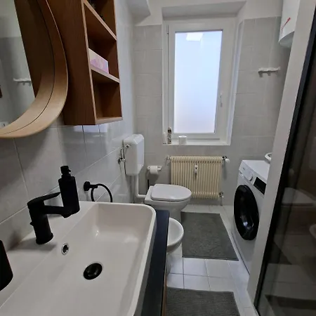 Via Roma 97 Apartament *